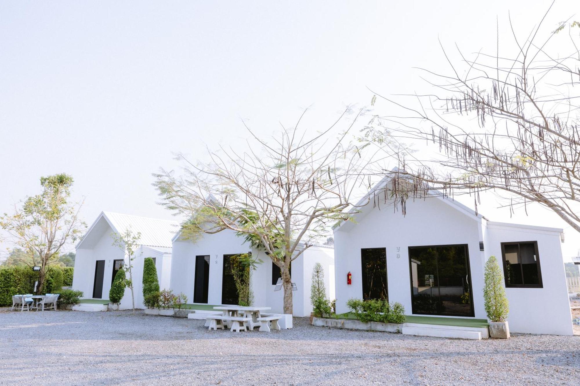 Peeranon Resort Nakhon Nayok Eksteriør billede