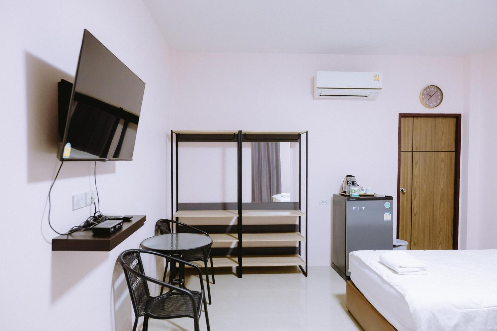 Peeranon Resort Nakhon Nayok Værelse billede